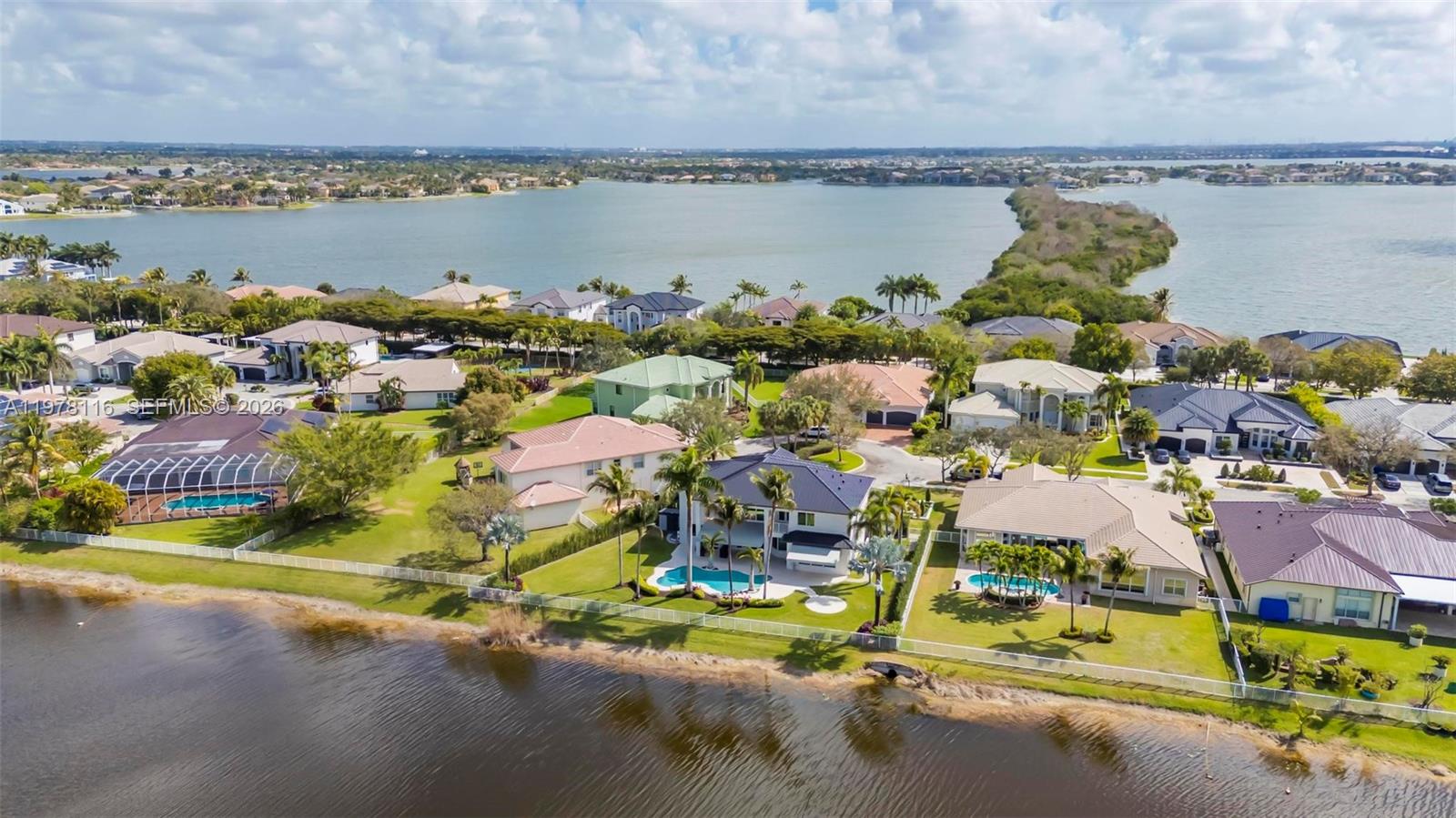 4724 Southwest 195th Way Miramar, FL 33029 - Photo 63 of 87