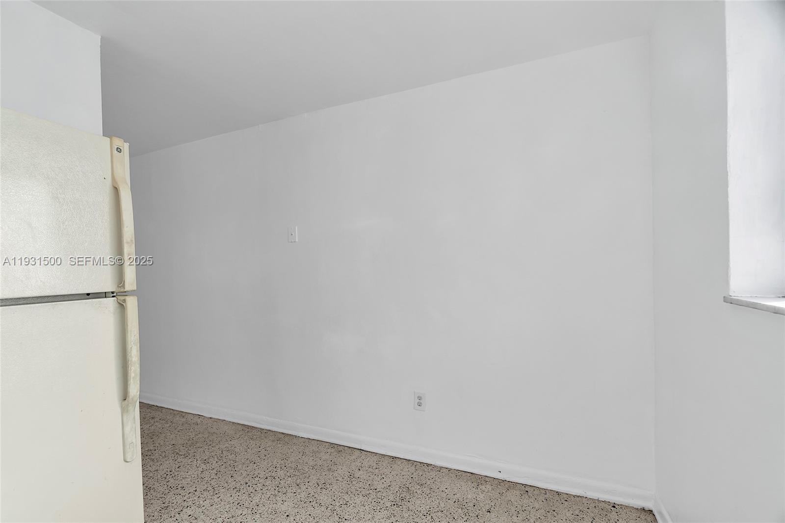 644 Southwest 10th Street, Unit 5 Miami, FL 33130 - Photo 12 of 26 a view of small space