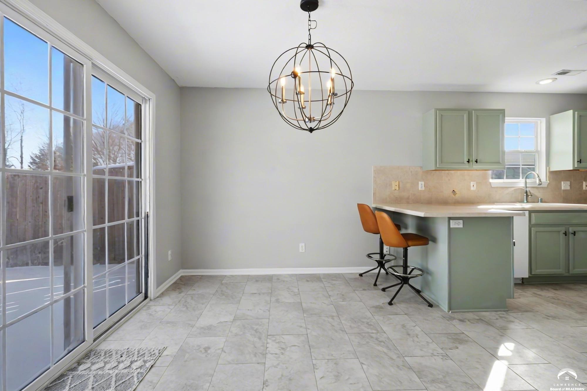 2360 Haversham Drive Lawrence, KS 66049 - Photo 11 of 39