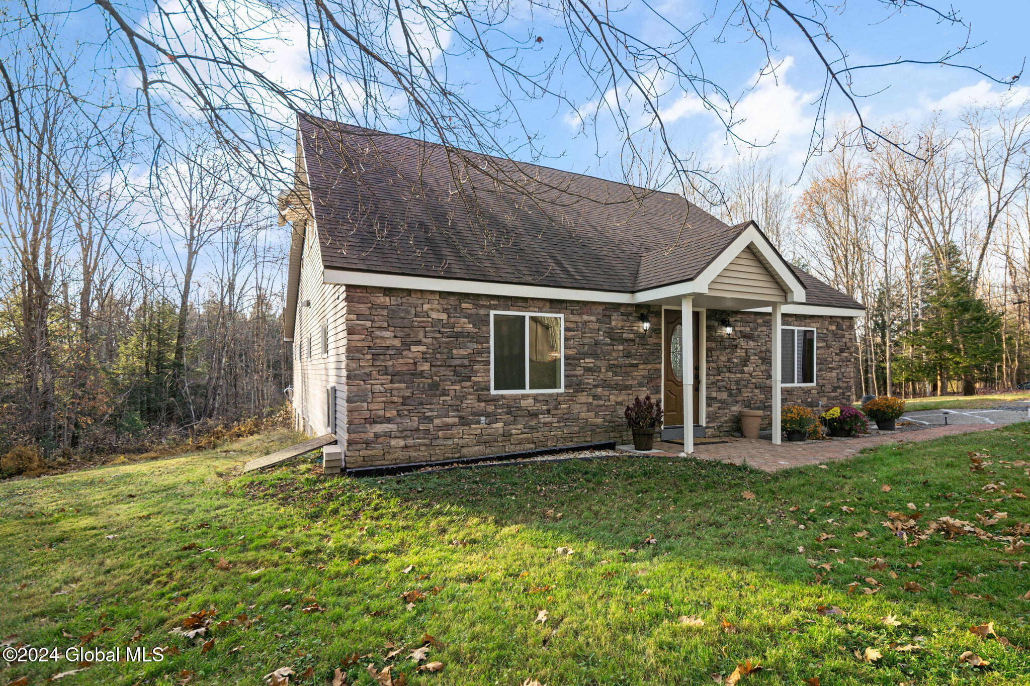 14 Stage Coach Road Sand Lake, NY 12153 - Photo 1 of 31 Exterior 01