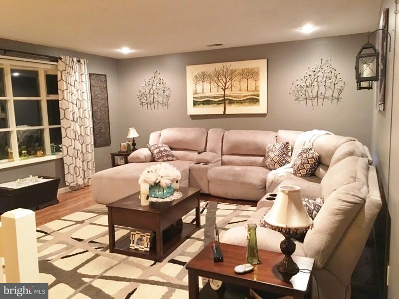 863 Taylor Road Windsor, PA 17366 - Photo 3 of 21