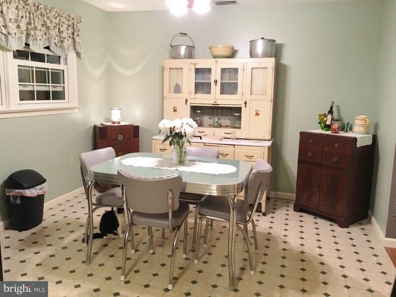 863 Taylor Road Windsor, PA 17366 - Photo 6 of 21