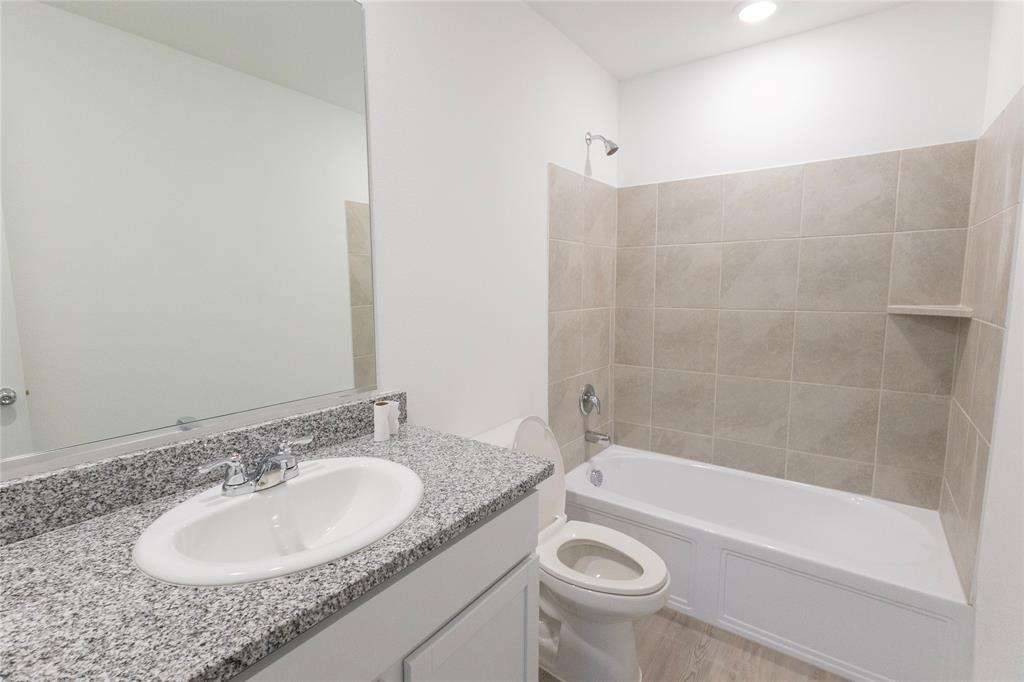 9741 Platteview Road Fort Worth, TX 76179 - Photo 17 of 33