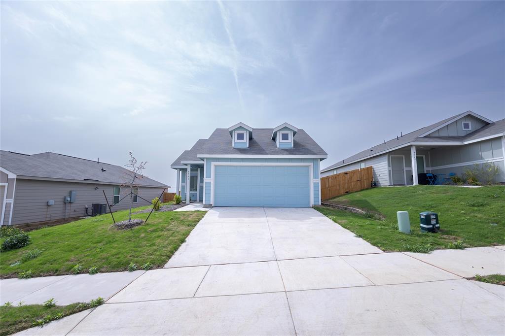 9741 Platteview Road Fort Worth, TX 76179 - Photo 3 of 33