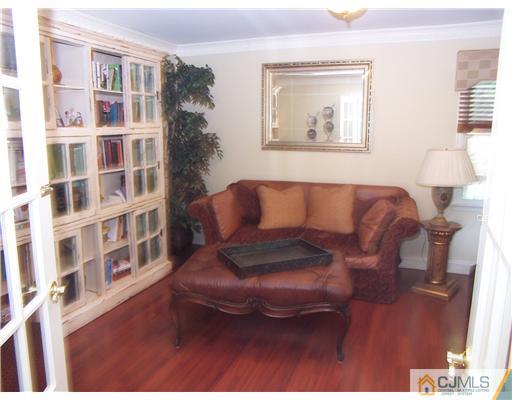 293 Millstone Road Millstone Township, NJ 08535 - Photo 6 of 19 Gallery Image 6
