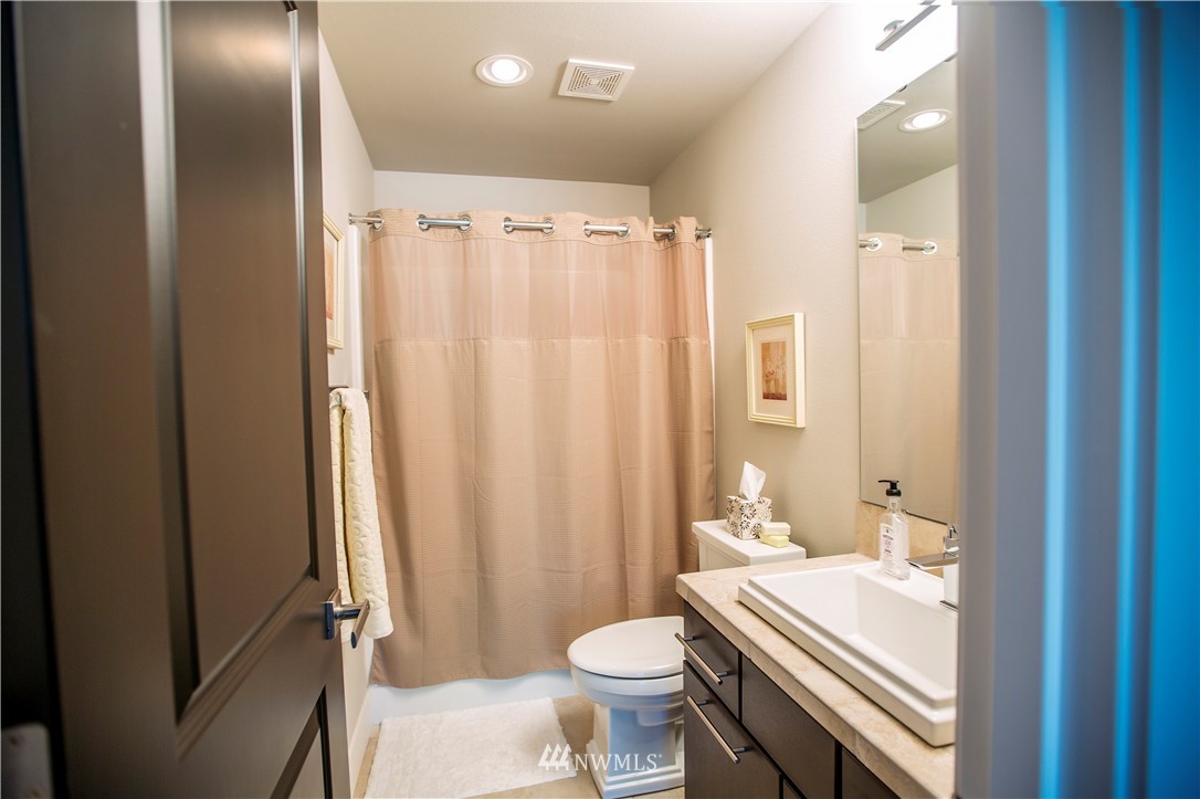 18009 33rd Drive Southeast Bothell, WA 98012 - Photo 13 of 16 Gallery Image 13
