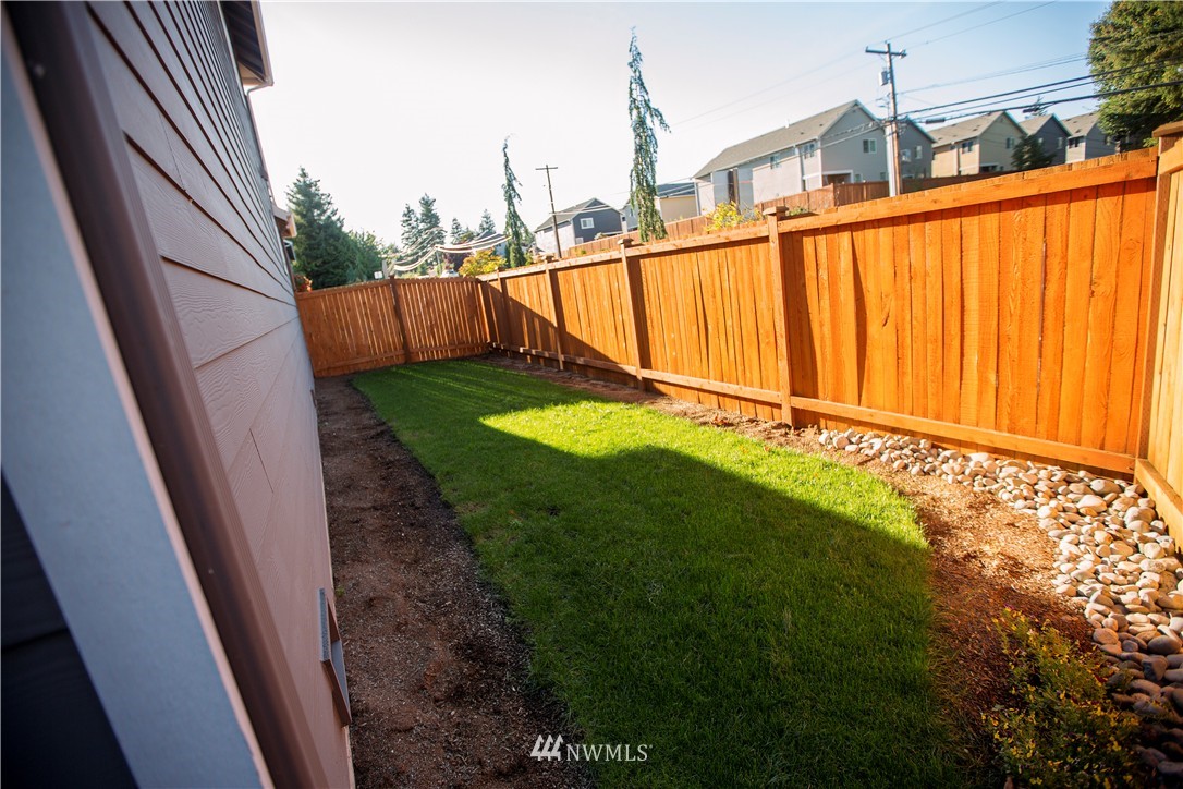 18009 33rd Drive Southeast Bothell, WA 98012 - Photo 15 of 16 Gallery Image 15
