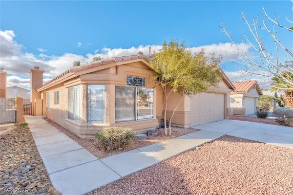 $2,000 | 8997 Living Rose Street, Las Vegas, NV 89123