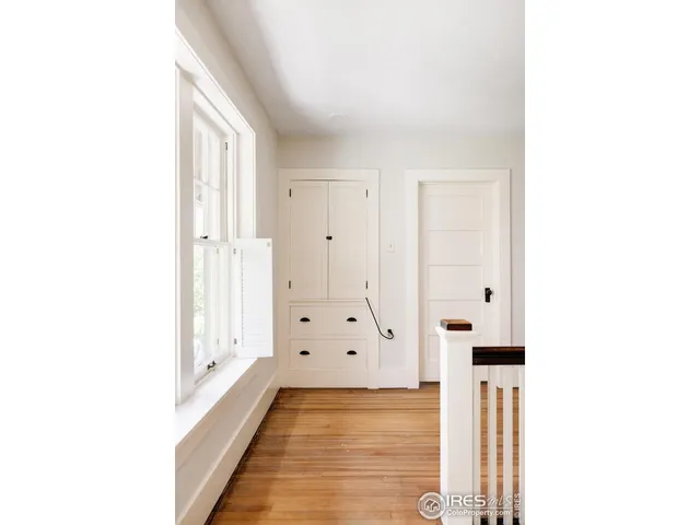 a view of an entryway with bathroom