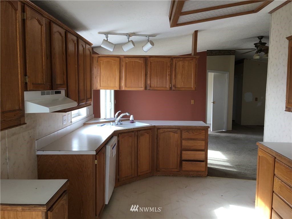 11379 Rd K Northeast Moses Lake, WA 98837 - Photo 18 of 25 Gallery Image 18