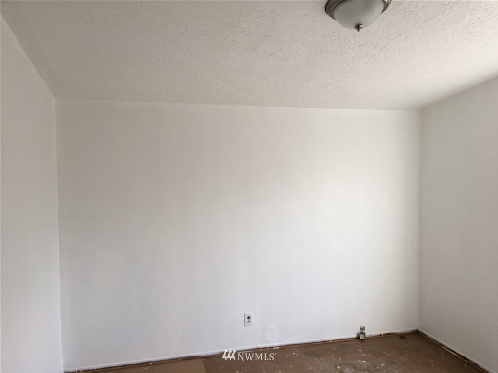 11379 Rd K Northeast Moses Lake, WA 98837 - Photo 8 of 25 Gallery Image 8