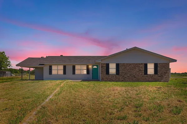 $199,900 | 6442 County Road 4611, Commerce, TX 75428