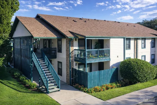 $175,000 | 2299 Scenic Highway, Unit R10, Pensacola, FL 32503