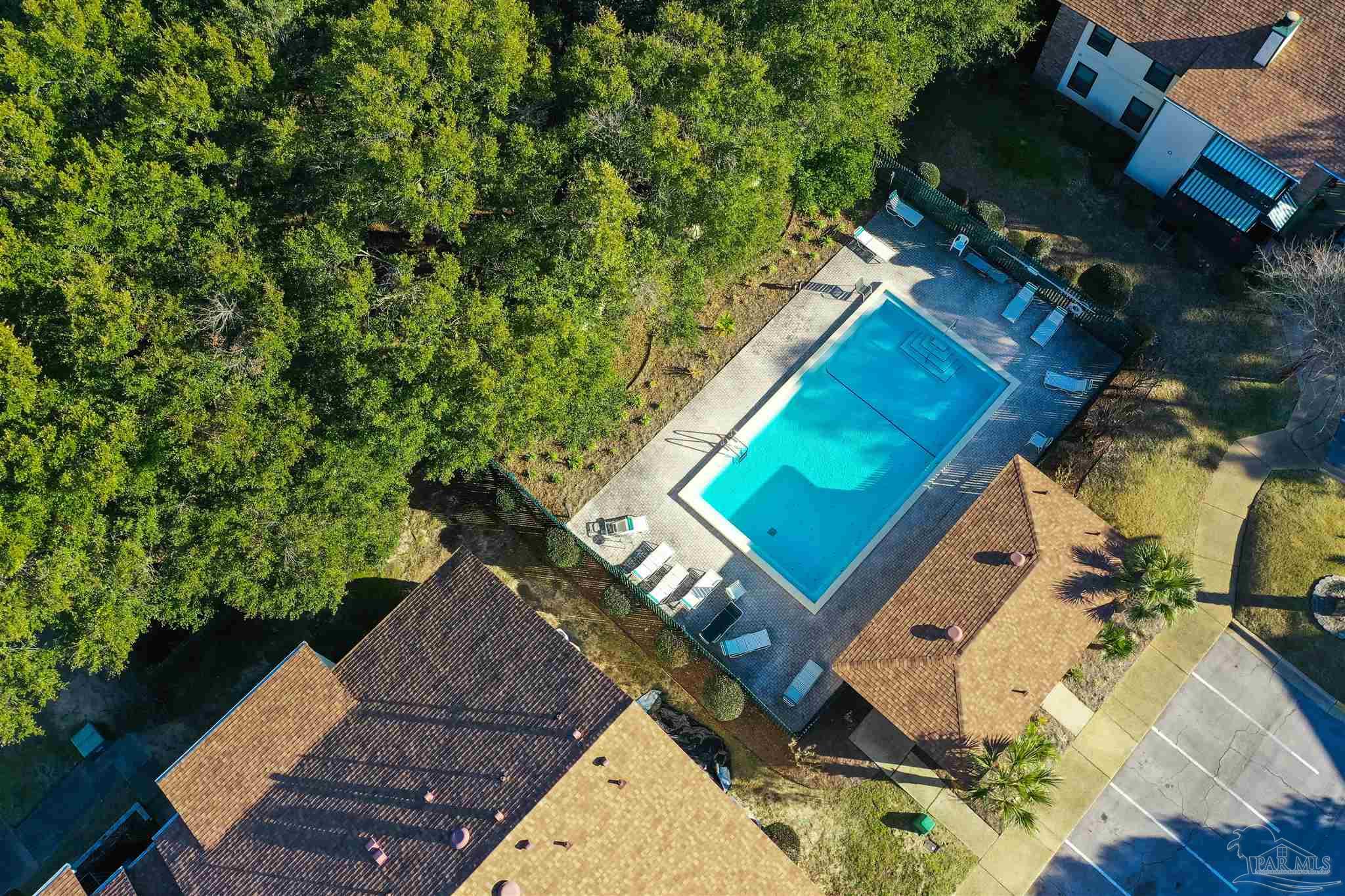 2299 Scenic Highway, Unit R10 Pensacola, FL 32503 - Photo 29 of 31 an aerial view of a house