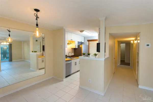 $175,000 | 2299 Scenic Highway, Unit R10, Pensacola, FL 32503