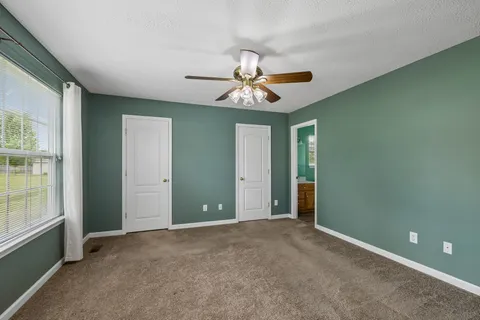 $349,000 | 537 Winning Drive, Columbia, TN 38401