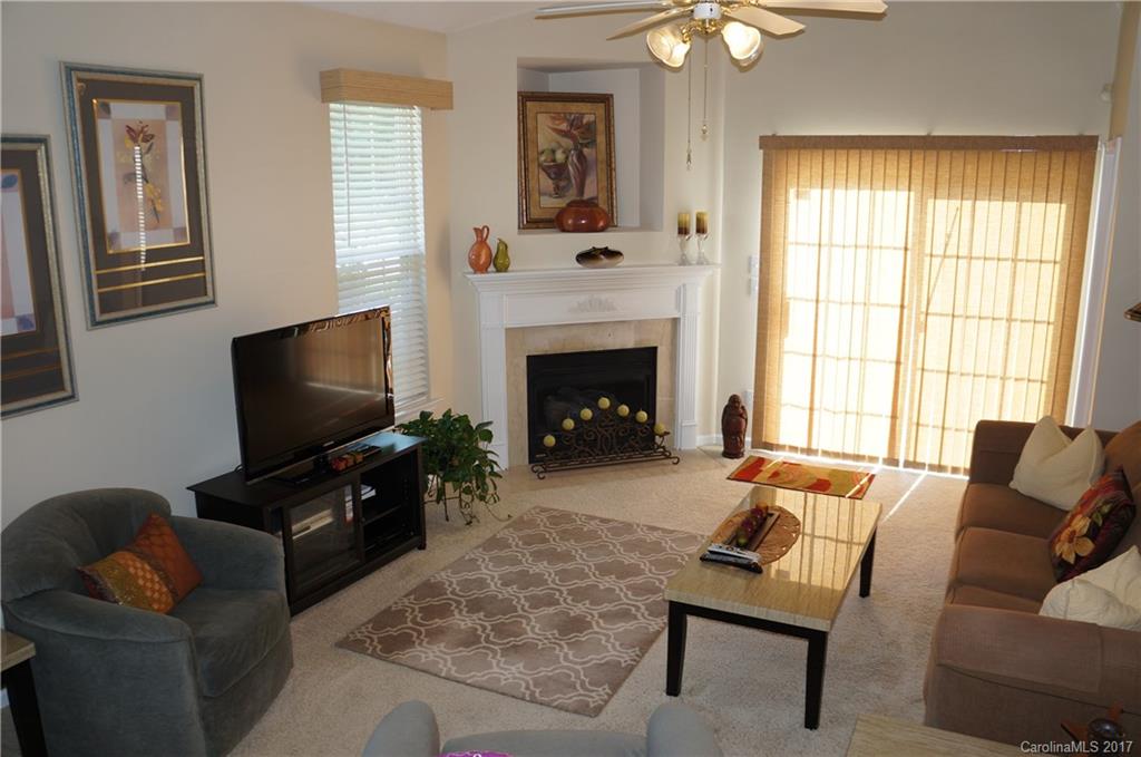 723 Shellstone Place Fort Mill, SC 29708 - Photo 2 of 19