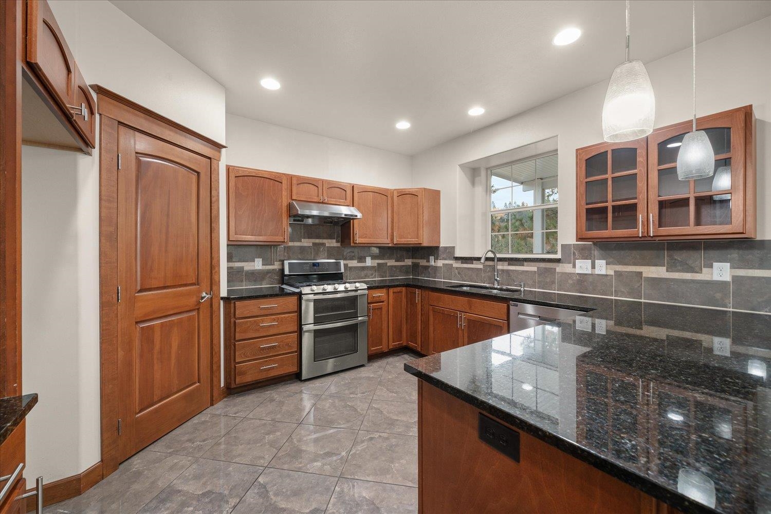 7302 North Quamish Drive Spokane, WA 99208 - Photo 10 of 45