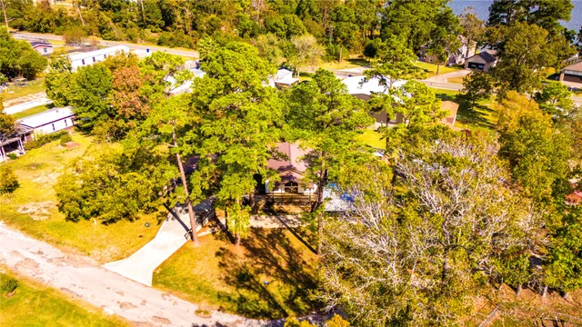 $219,900 | 217 Brown Avenue, Onalaska, TX 77360