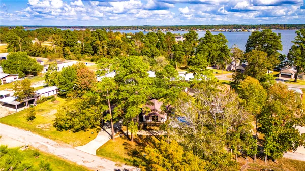 $214,900 | 217 Brown Avenue, Onalaska, TX 77360