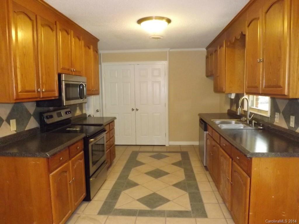 117 Stoneybrook Road Salisbury, NC 28147 - Photo 2 of 20 Gallery Image 2