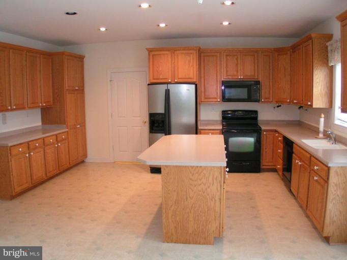 4022 Grave Run Road Manchester, MD 21102 - Photo 6 of 23 Kitchen