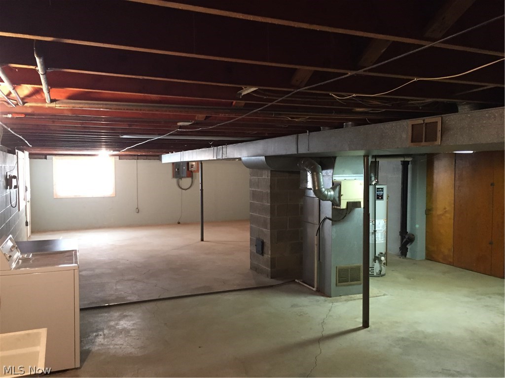 941 Winchell Road Aurora, OH 44202 - Photo 25 of 33 BASEMENT