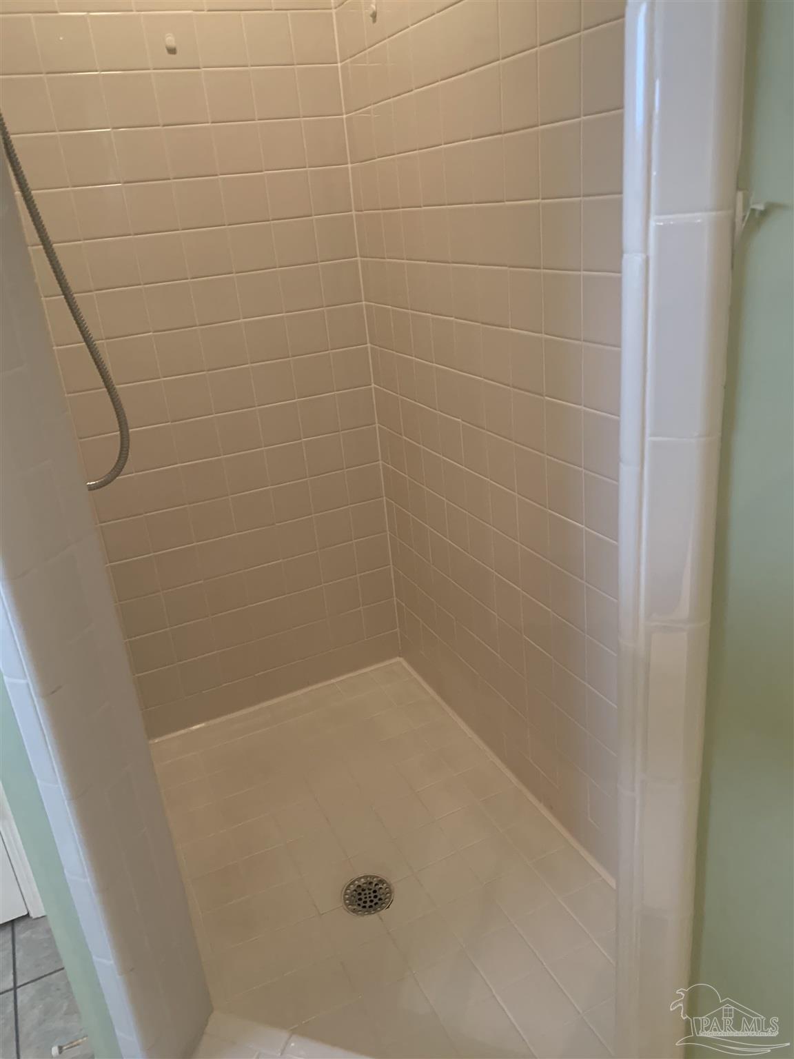 3297 Copper Ridge Circle Cantonment, FL 32533 - Photo 12 of 28 Gallery Image 12
