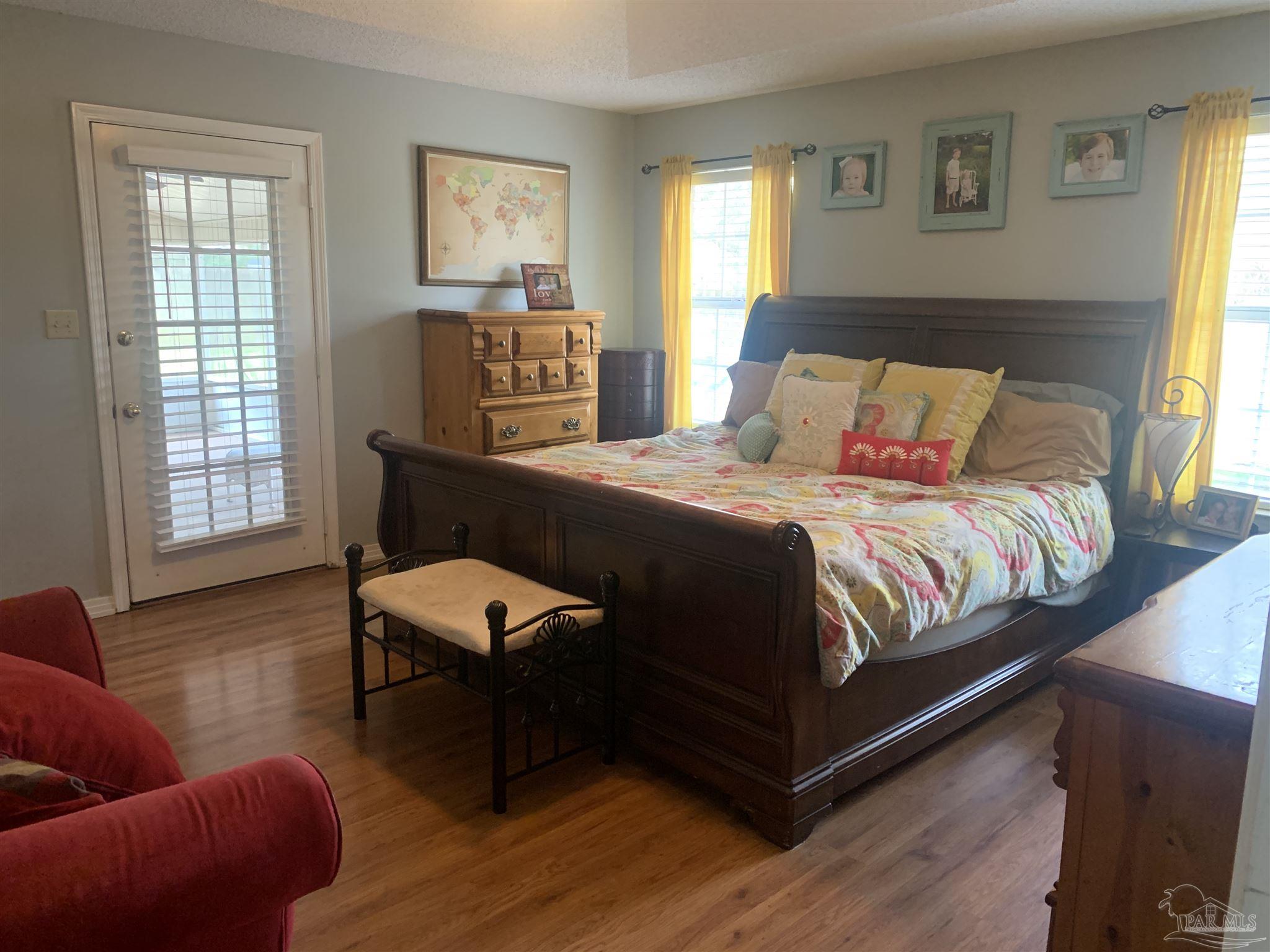 3297 Copper Ridge Circle Cantonment, FL 32533 - Photo 8 of 28 Gallery Image 8