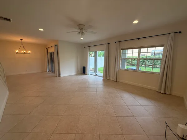 $4,500 | 114 Owl Pointe Circle, Jupiter, FL 33458