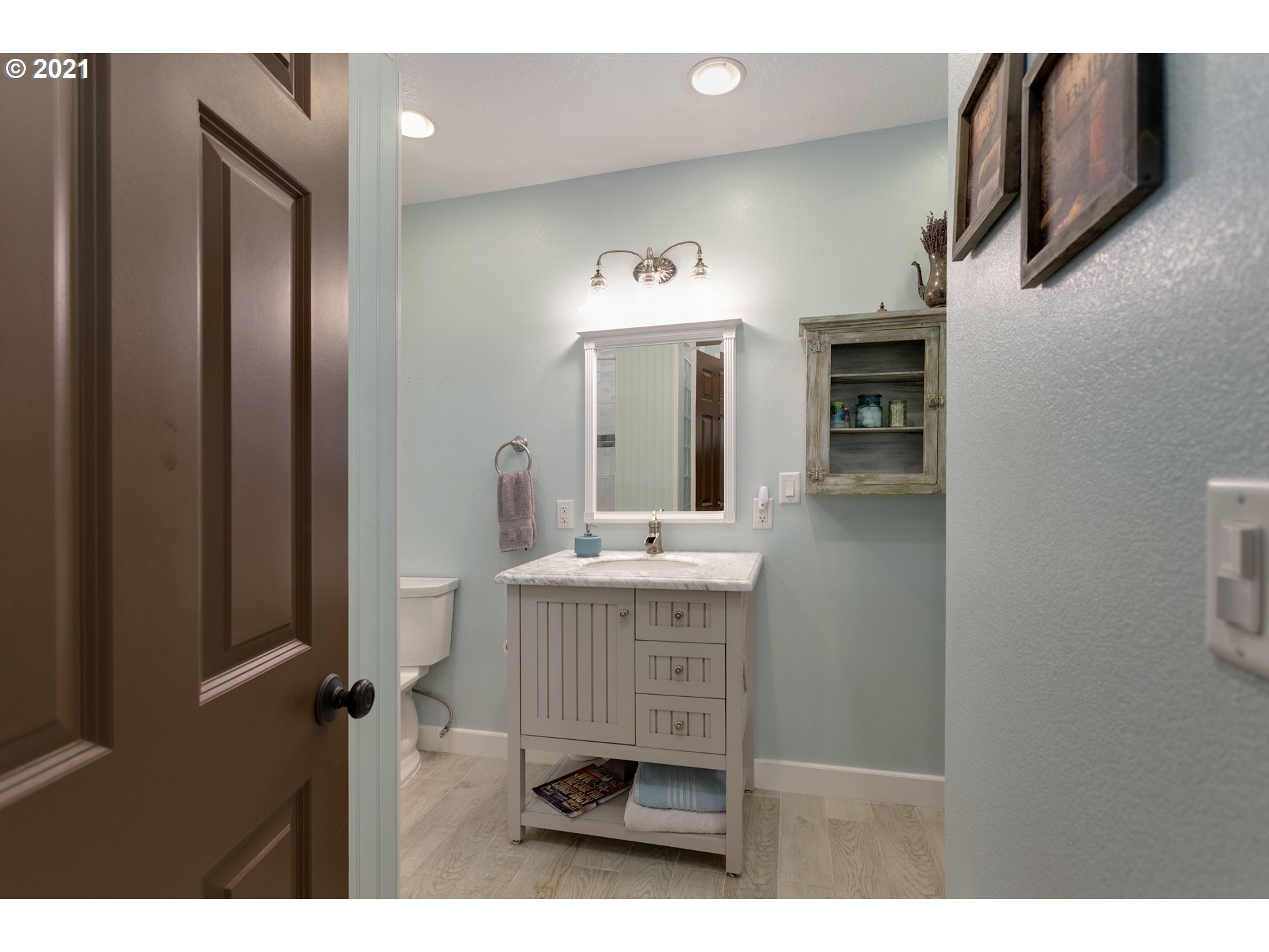 9603 Yergen Road Northeast Aurora, OR 97002 - Photo 17 of 32 Gallery Image 17