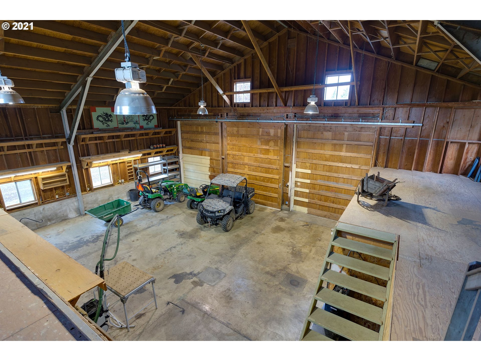 9603 Yergen Road Northeast Aurora, OR 97002 - Photo 21 of 32 Gallery Image 21