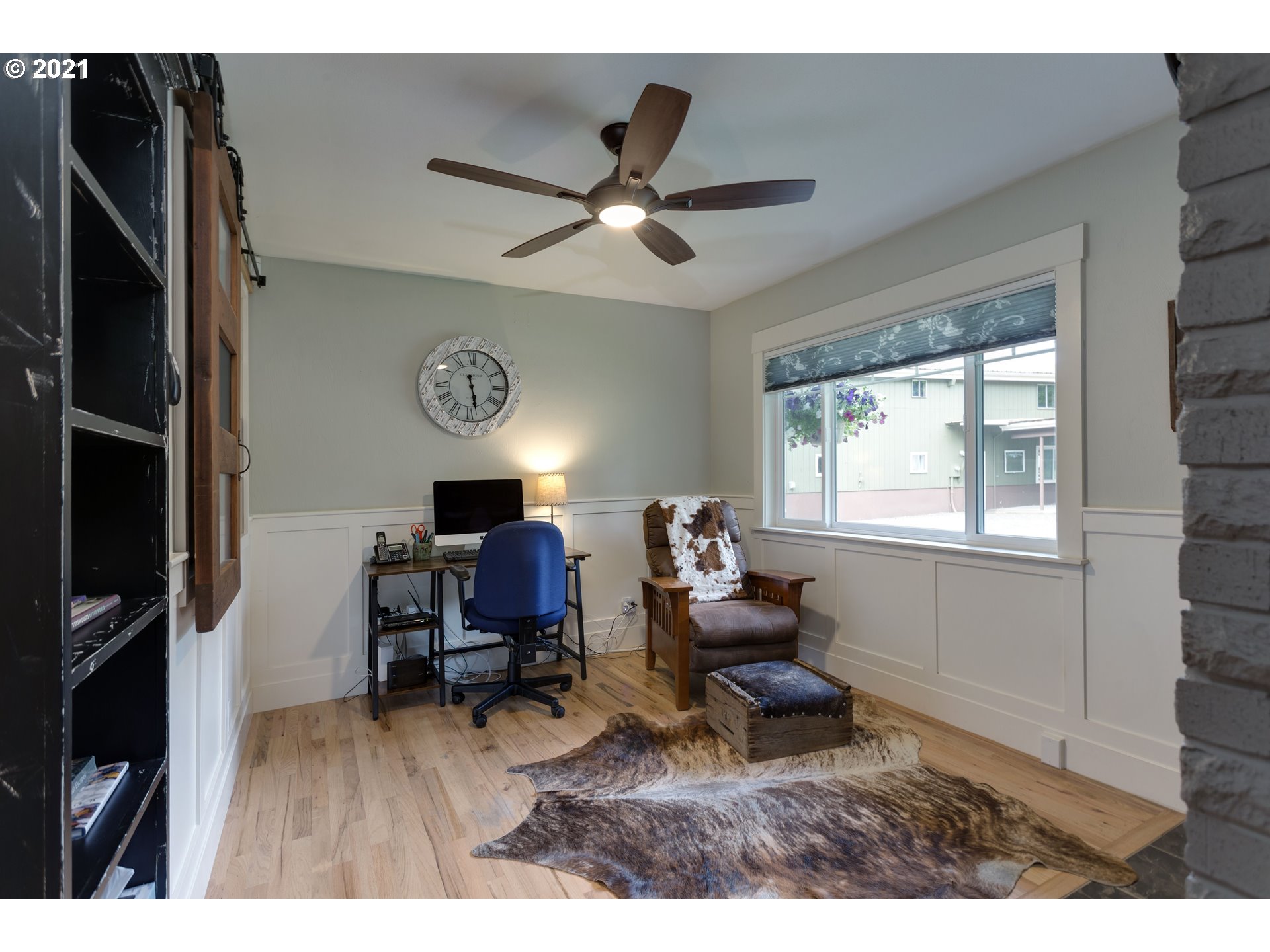 9603 Yergen Road Northeast Aurora, OR 97002 - Photo 5 of 32 Gallery Image 5