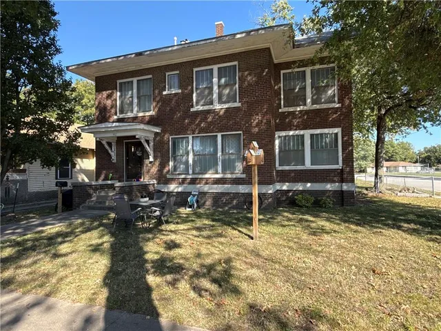 $112,500 | 902 Illinois Street, Neodesha, KS 66757