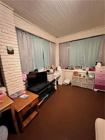 $112,500 | 902 Illinois Street, Neodesha, KS 66757