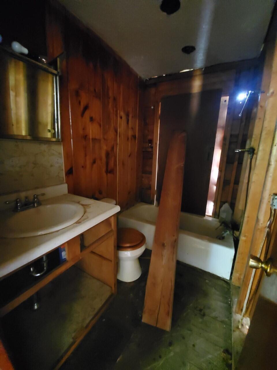 7015 White Road Muskegon, MI 49442 - Photo 8 of 28 thumbnail_20210713_141620