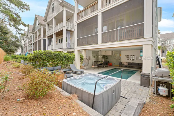 $1,750,000 | 119 Sandcastle Court, Hilton Head Island, SC 29928