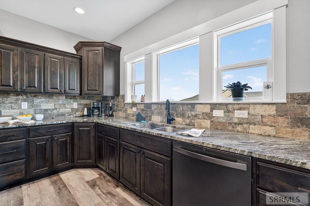 14946 Hamilton Lane Pocatello, ID 83202 - Photo 12 of 53