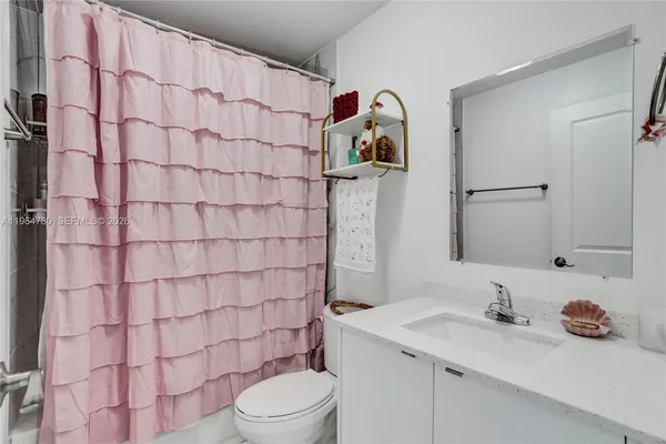 $3,150 | 1712 Northwest 76th Terrace, Unit 1712, Miami, FL 33147