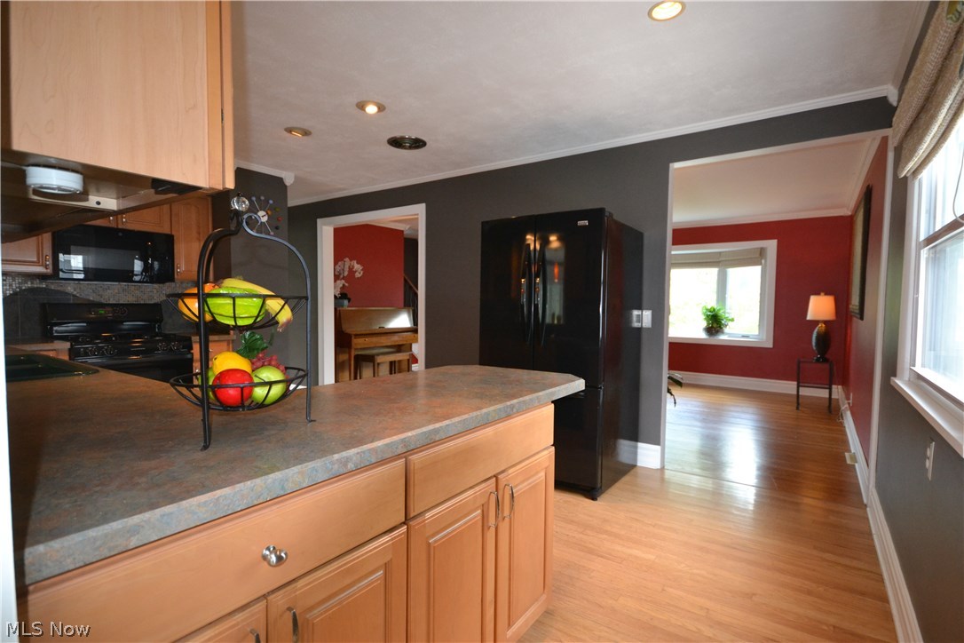33650 Baldwin Road Solon, OH 44139 - Photo 6 of 30
