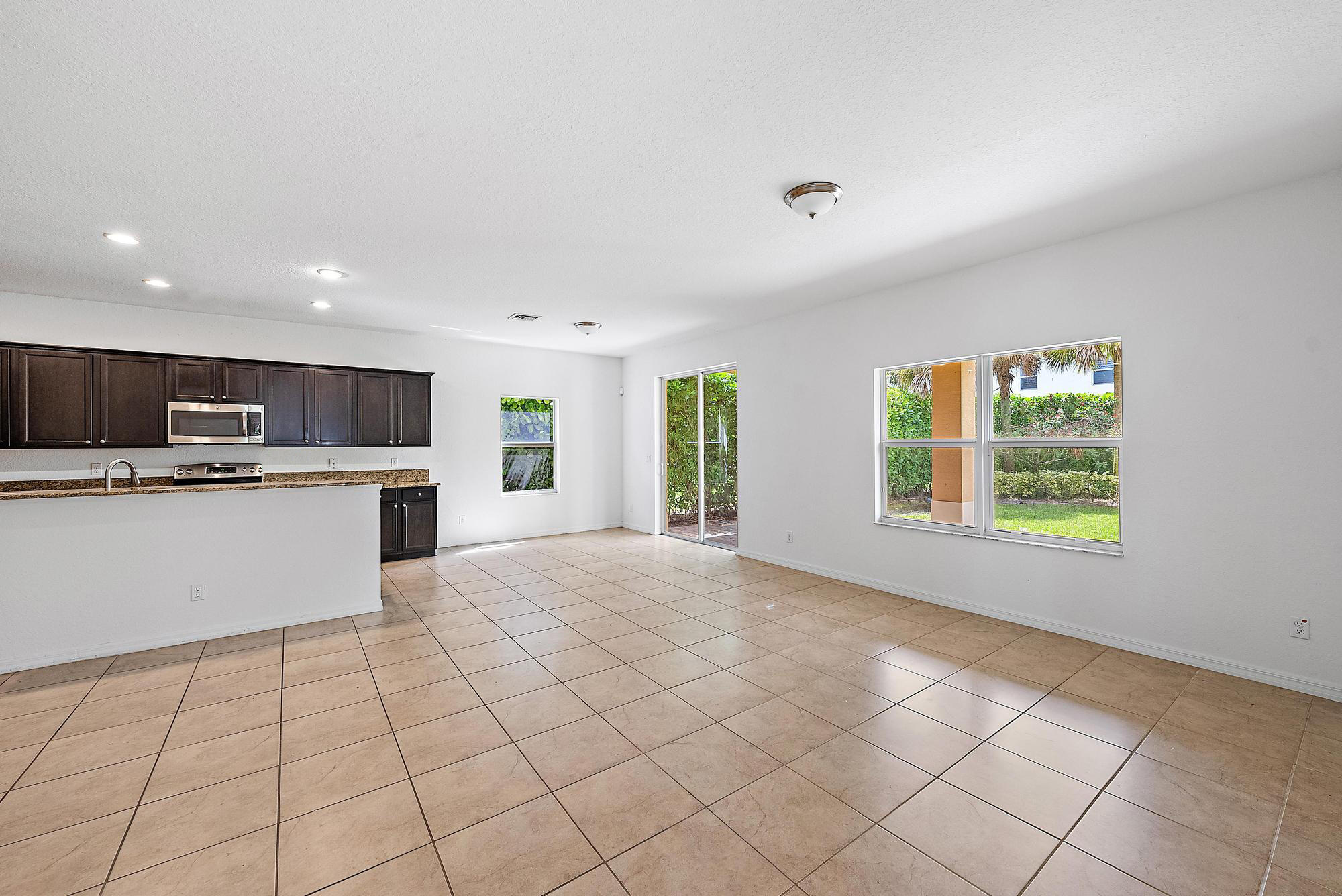 168 Rudder Cay Way Jupiter, FL 33458 - Photo 12 of 42 168-Rudder-Cay-Way-9