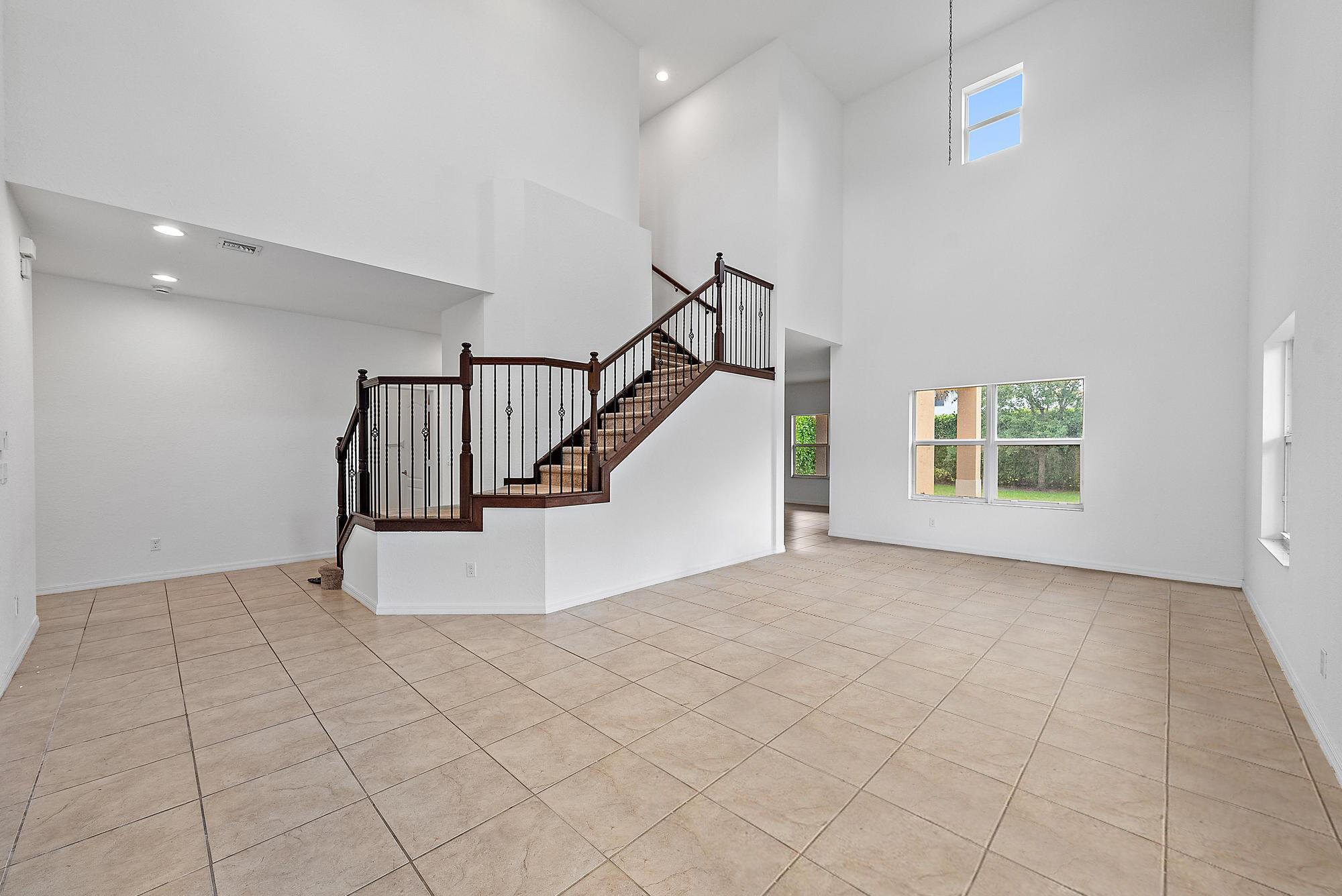 168 Rudder Cay Way Jupiter, FL 33458 - Photo 9 of 42 168-Rudder-Cay-Way-11