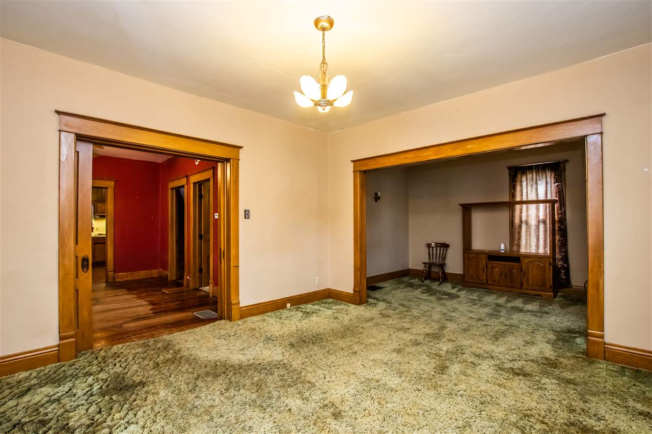 350 West Maple Street Canton, IL 61520 - Photo 12 of 27 Gallery Image 12