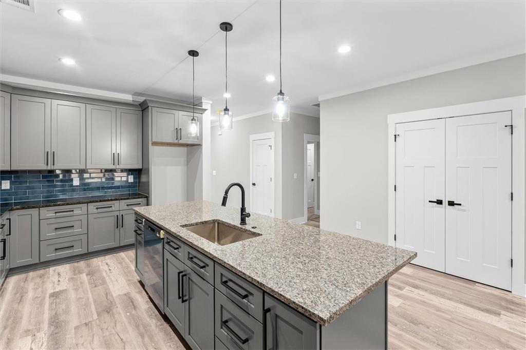 9129 Lakeview Parkway Villa Rica, GA 30180 - Photo 16 of 46