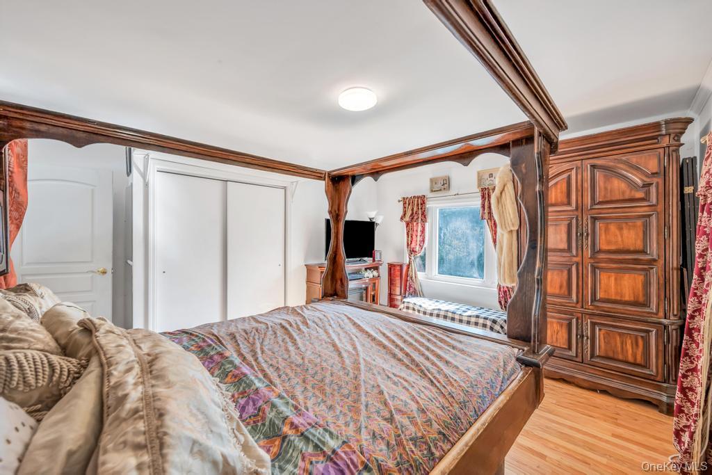122 Dawn Road Rocky Point, NY 11778 - Photo 23 of 30