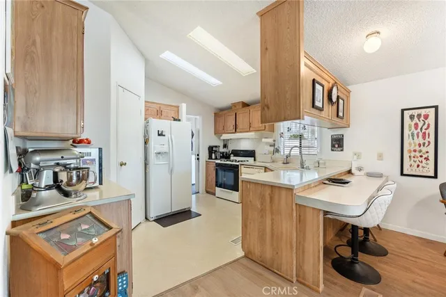 $119,900 | 530 West Devonshire Avenue, Unit 23, Hemet, CA 92543