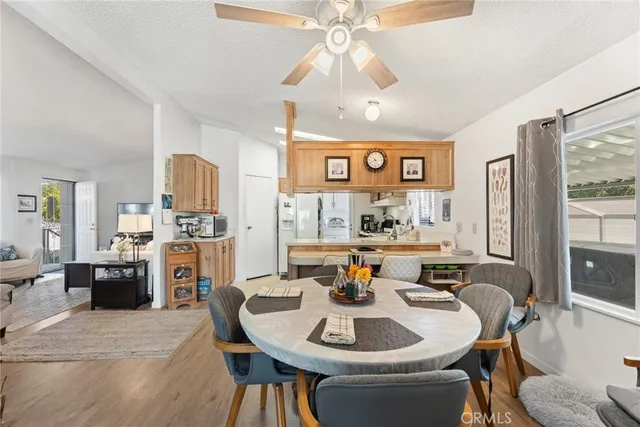 $119,900 | 530 West Devonshire Avenue, Unit 23, Hemet, CA 92543