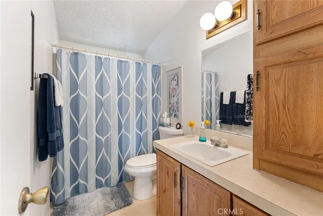 $119,900 | 530 West Devonshire Avenue, Unit 23, Hemet, CA 92543