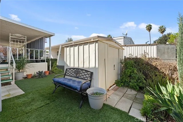 $119,900 | 530 West Devonshire Avenue, Unit 23, Hemet, CA 92543