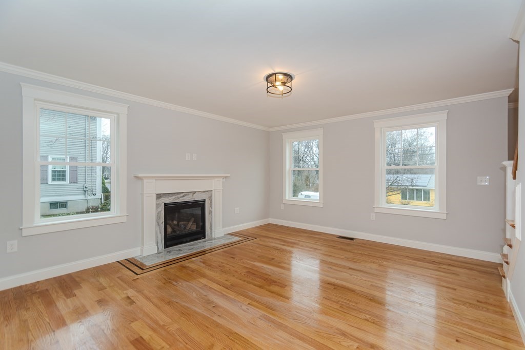15 Brookfield Road Methuen, MA 01844 - Photo 12 of 42 Gallery Image 12